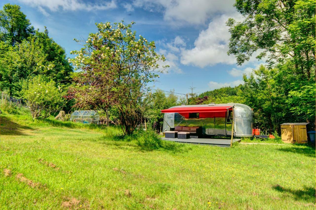 The Airstream Villa Пенрин Екстериор снимка